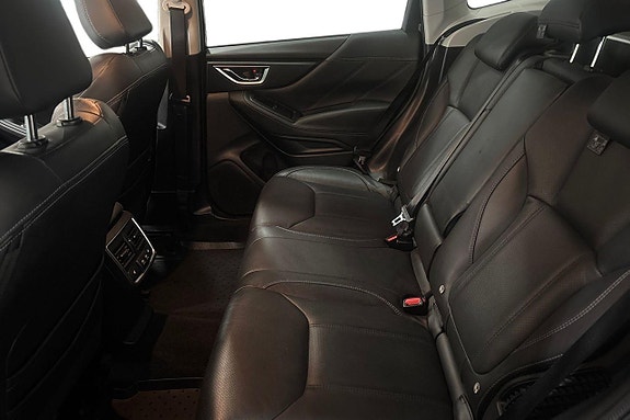 Subaru Forester 13 of 30