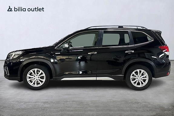 Subaru Forester 9 of 30