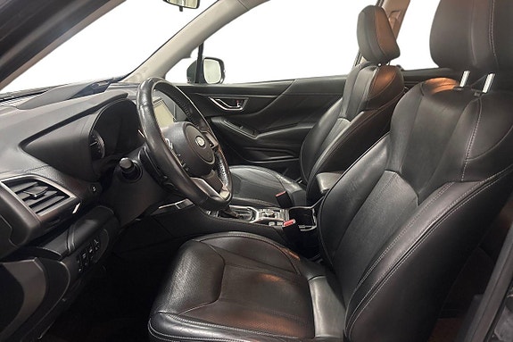 Subaru Forester 12 of 30