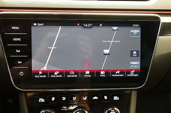 Skoda Superb 16 of 22