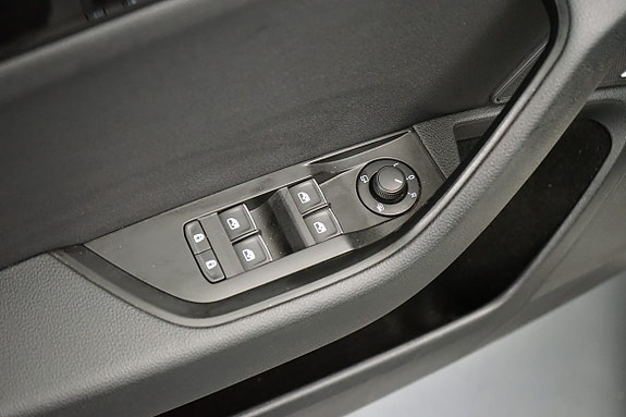 Skoda Superb 11 of 22