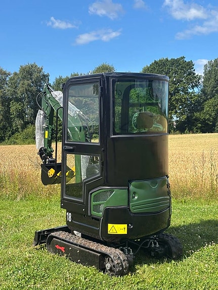 Grävmaskin 1.8T 3cyl Diesel euro 5. Laidong / Kubota - AC. 2 of 12