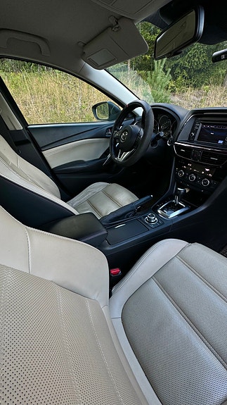 Mazda 6 3 of 4