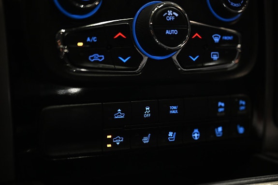 Dodge RAM 17 of 30