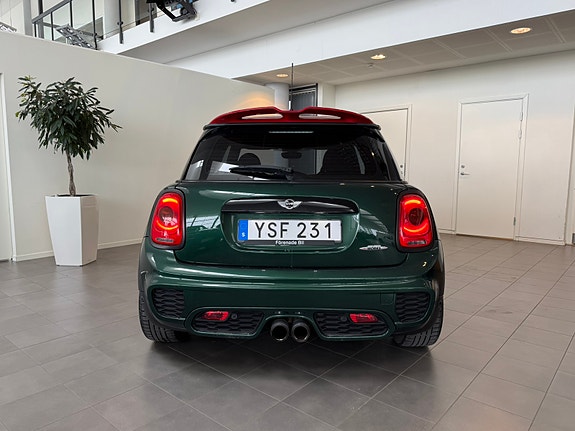 MINI John Cooper Works 5 of 5