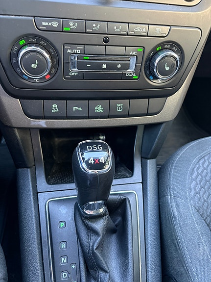 Skoda Yeti Outdoor 12 of 17