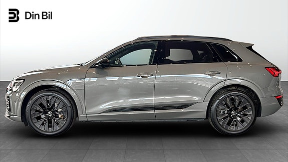 Audi Q8 e-tron 2 of 5