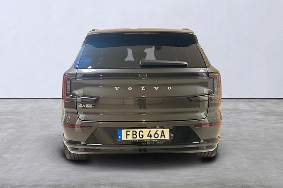 Volvo EX90 5 of 5