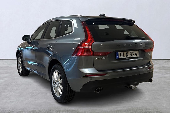 Volvo XC60 4 of 5