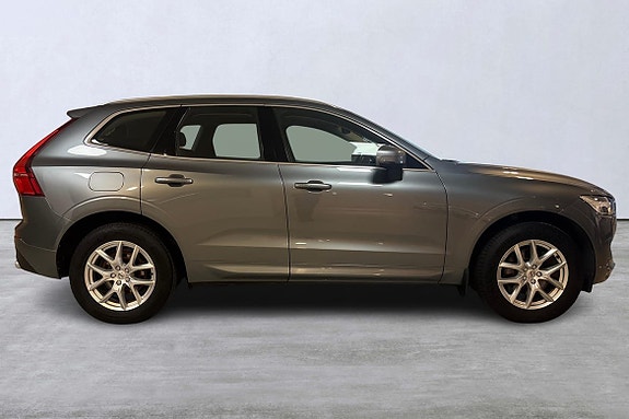 Volvo XC60 3 of 5