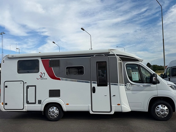 Bürstner Nexxo T690 Såld Såld Solcell drag 9 of 15