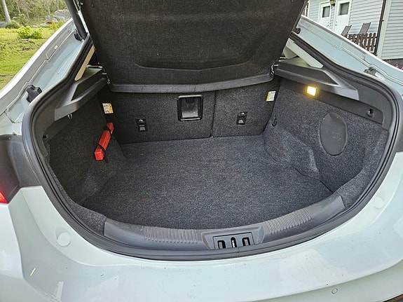 Ford Mondeo 8 of 9