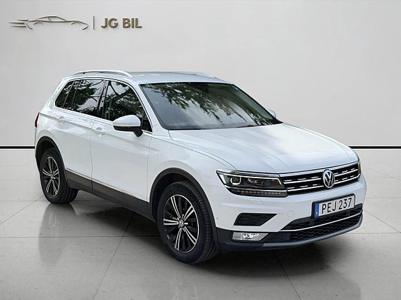 Volkswagen Tiguan 10 of 24