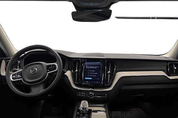 Volvo XC60 9 of 22