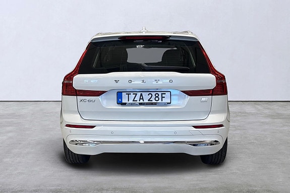 Volvo XC60 5 of 22