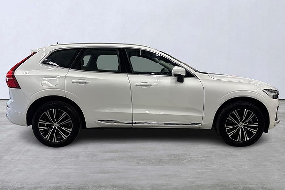 Volvo XC60 3 of 22