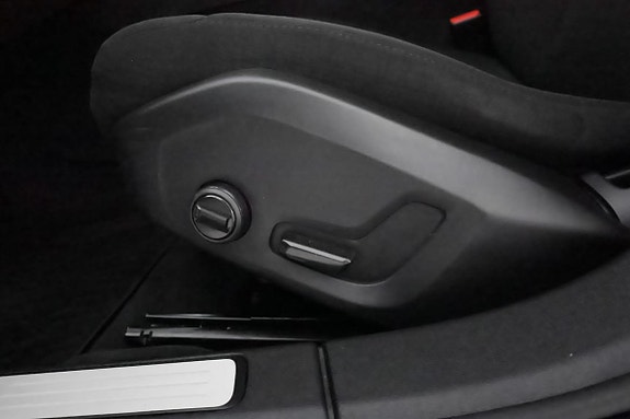Volvo V60 14 of 15