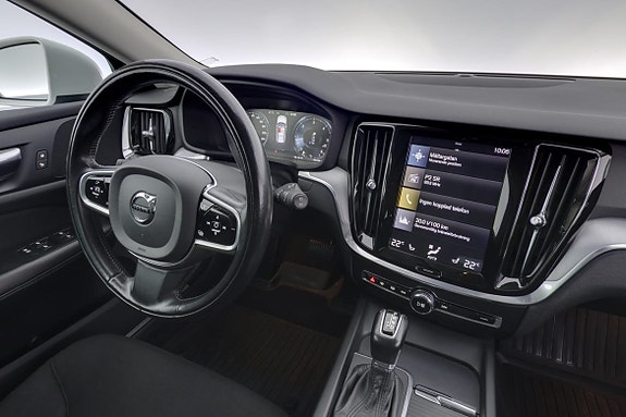 Volvo V60 8 of 15