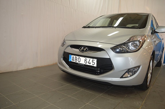 Hyundai ix20 2 of 5