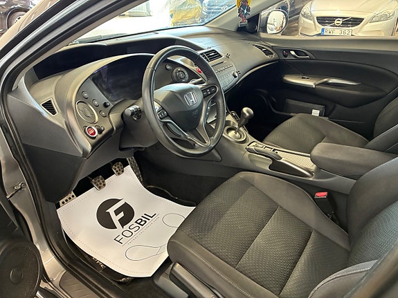 Honda Civic 10 of 14