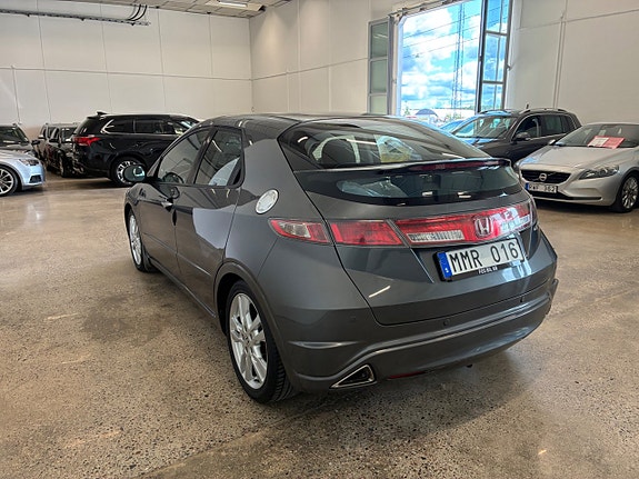 Honda Civic 9 of 14