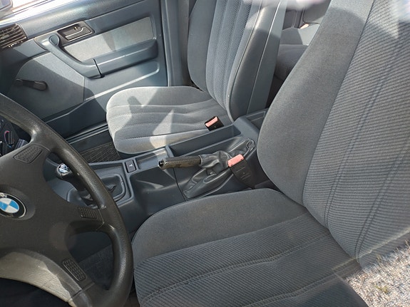BMW 520i 5 of 5