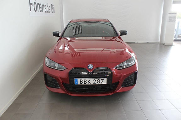BMW i4 2 of 5