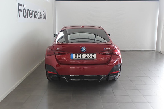 BMW i4 12 of 14