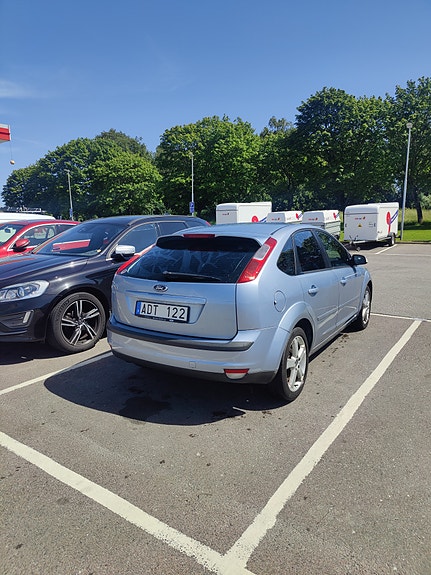 Ford Focus 3 of 5