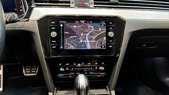 Volkswagen Passat Alltrack 12 of 20