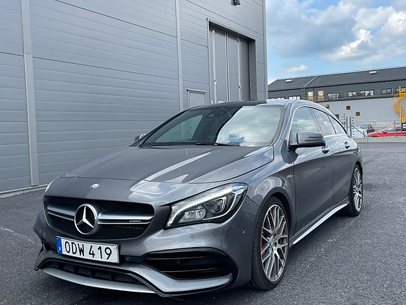 Mercedes-Benz CLA45 19 of 21