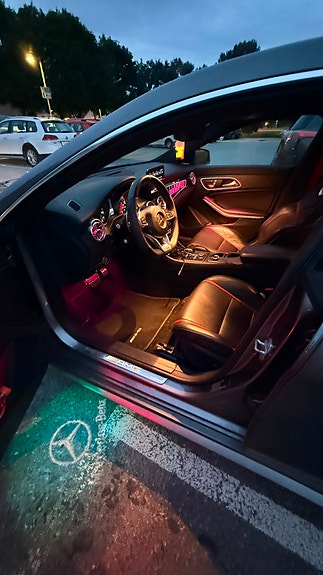 Mercedes-Benz CLA45 13 of 21