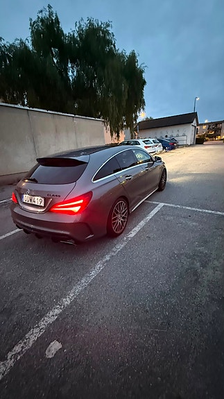 Mercedes-Benz CLA45 11 of 21