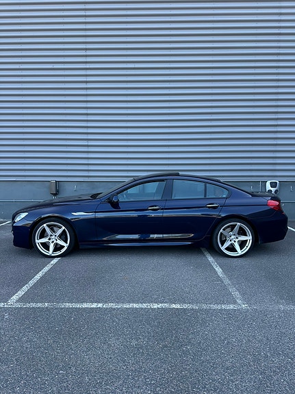 BMW 650i 2 of 5