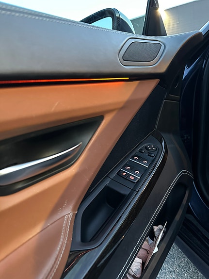 BMW 650i 15 of 17