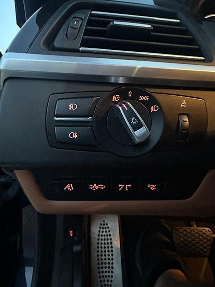 BMW 650i 16 of 17