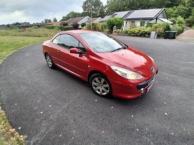 Peugeot 307 CC 3 of 5