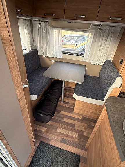 Weinsberg 390 QD CaraOne 5 of 5