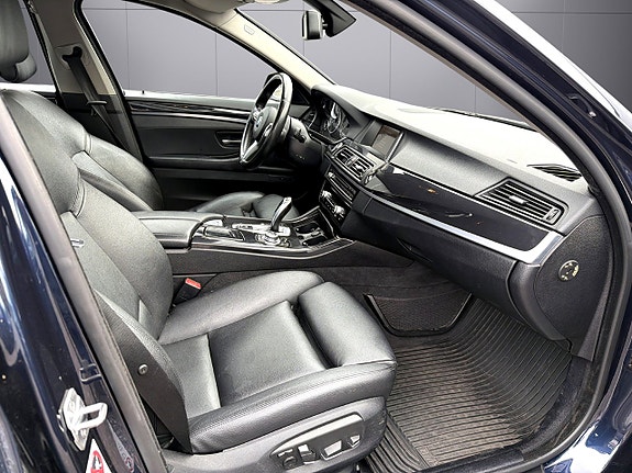 BMW 520d 16 of 18