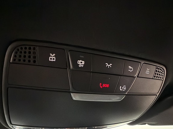 Mercedes-Benz E300 20 of 30