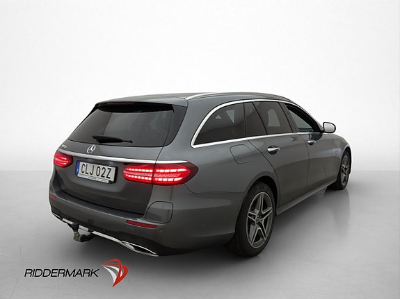 Mercedes-Benz E300 8 of 30