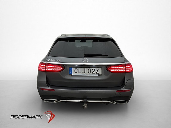 Mercedes-Benz E300 7 of 30