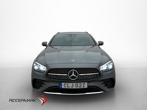 Mercedes-Benz E300 2 of 5