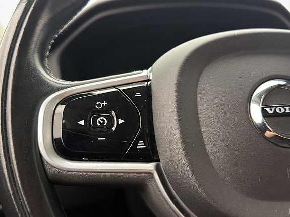 Volvo V60 Cross Country 16 of 30