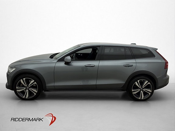 Volvo V60 Cross Country 5 of 5