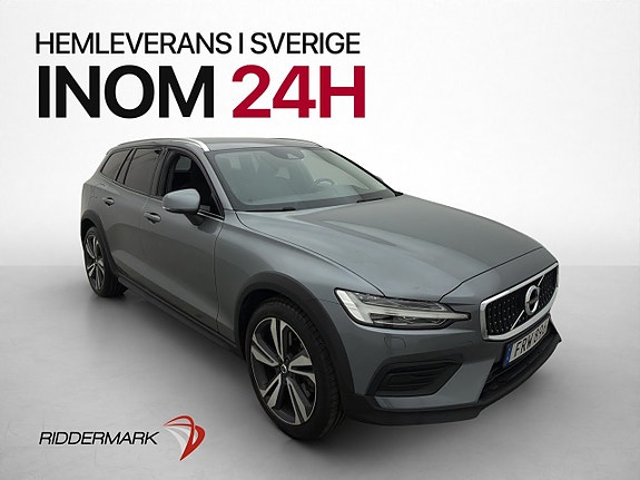 Volvo V60 Cross Country 3 of 30