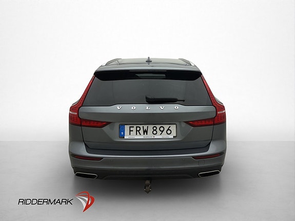 Volvo V60 Cross Country 7 of 30