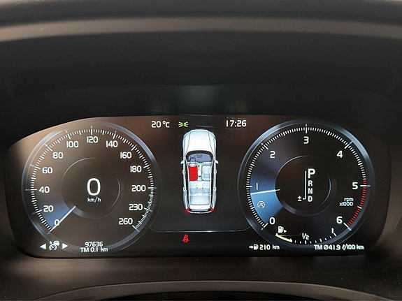 Volvo V60 Cross Country 17 of 30