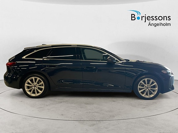Audi A5 2 of 5