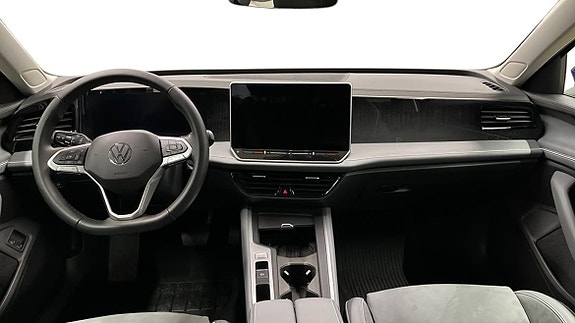 Volkswagen Passat 6 of 10